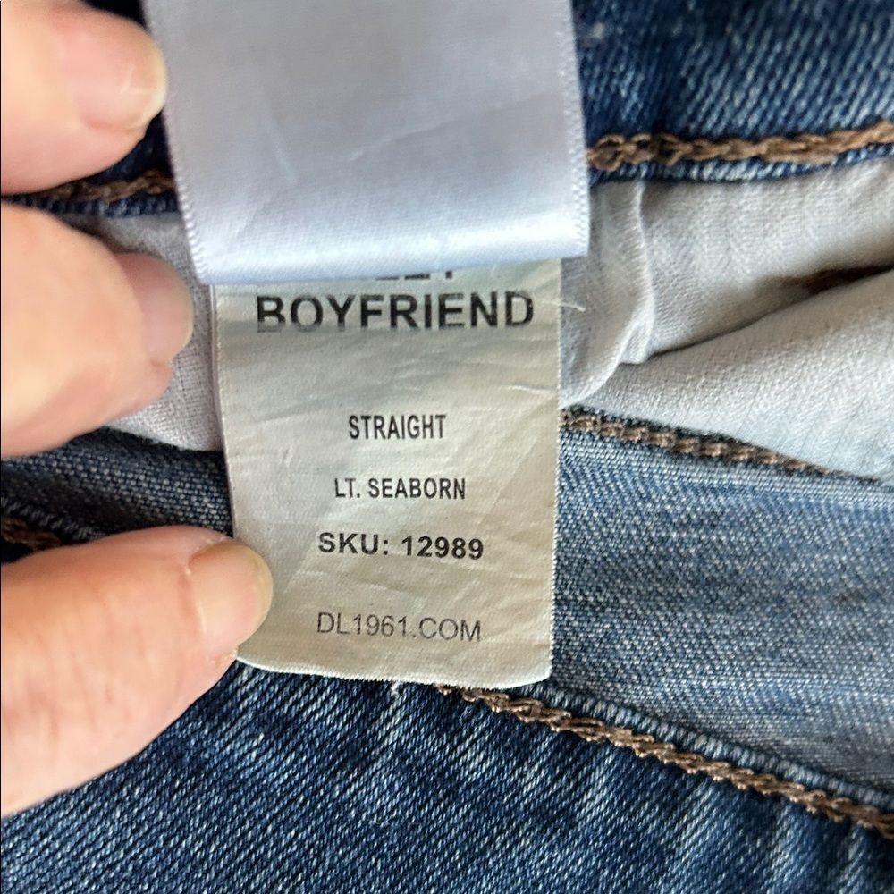 DL1961 Riley Boyfriend Jeans 30 Distressed - Picture 8 of 10